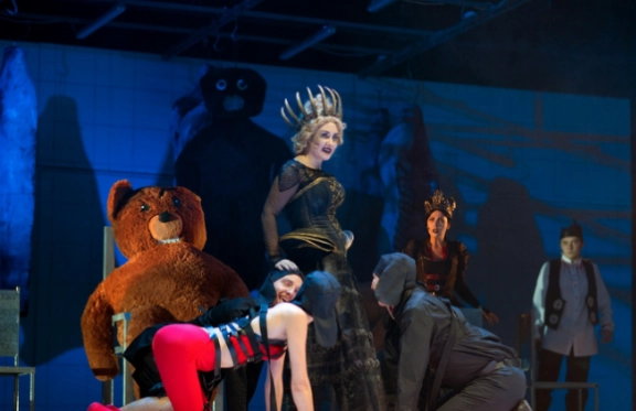 &Fcy;&iecy;&scy;&tcy;&icy;&vcy;&acy;&lcy;&softcy; &tcy;&iecy;&acy;&tcy;&rcy;&ocy;&vcy; &Dcy;&acy;&lcy;&softcy;&ncy;&iecy;&gcy;&ocy; &Vcy;&ocy;&scy;&tcy;&ocy;&kcy;&acy; " &Rcy;&icy;&chcy;&acy;&rcy;&dcy; III "