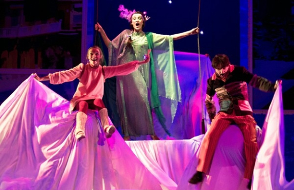 &IEcy;&lcy;&kcy;&icy;&ncy;&ocy; &scy;&ocy;&lcy;&ncy;&tscy;&iecy;